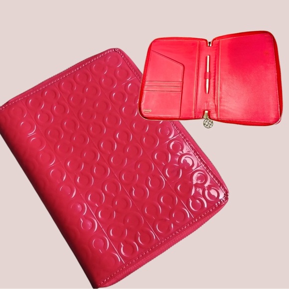 Coach Embossed Red Leather Zip Planner/Wallet/Organizer Clutch & Coach Pen - Picture 2 of 12